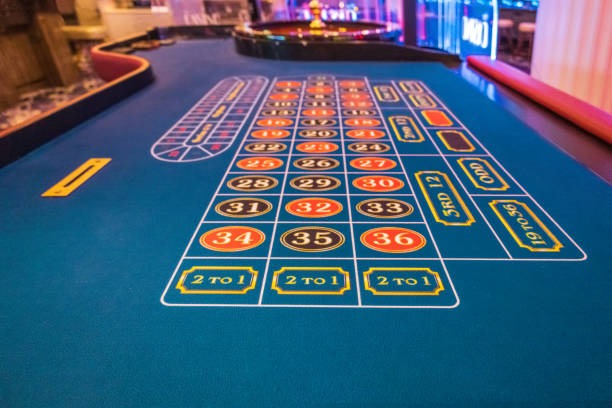 jus4d platform showing slot game library, live casino tables, and sportsbook markets